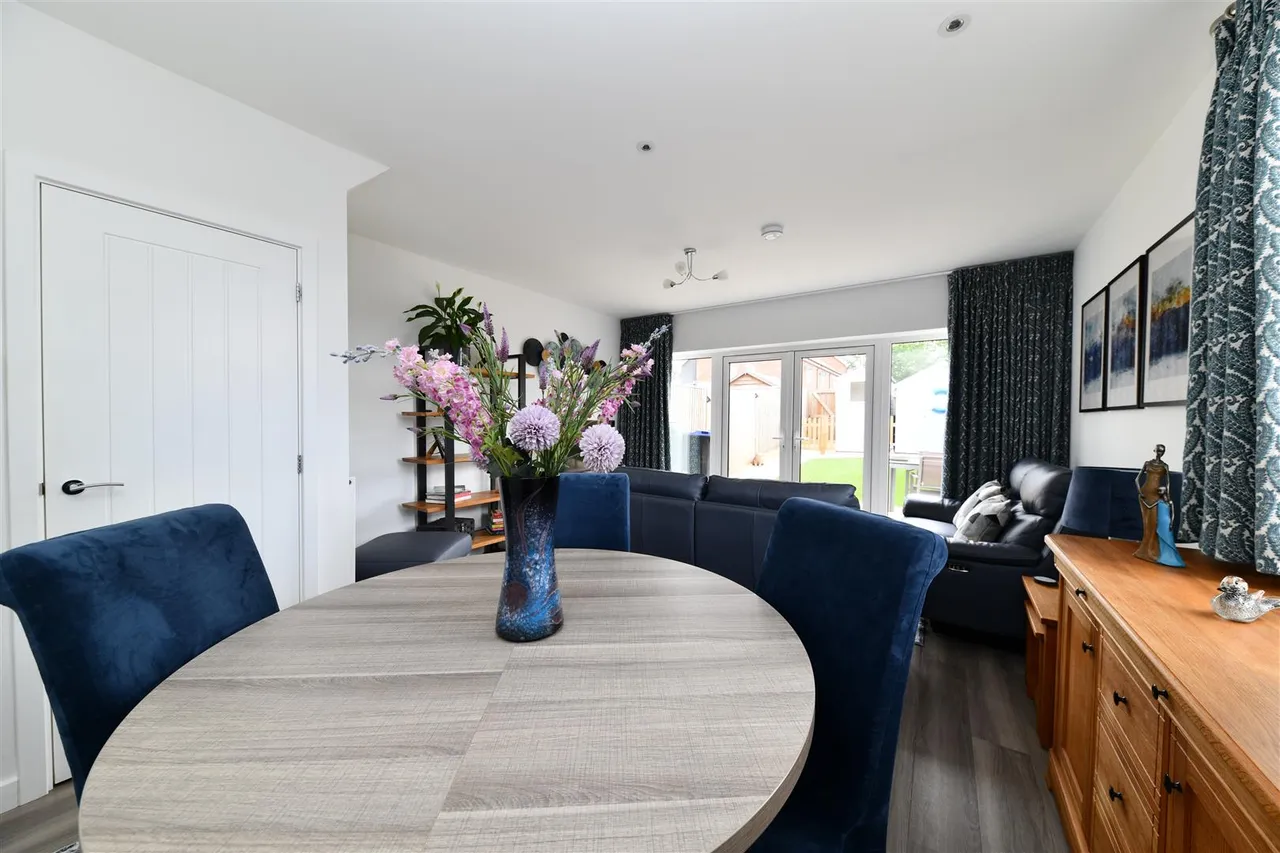 Dunnock Close, Knebworth, Herts, SG3 6FR, photo 14
