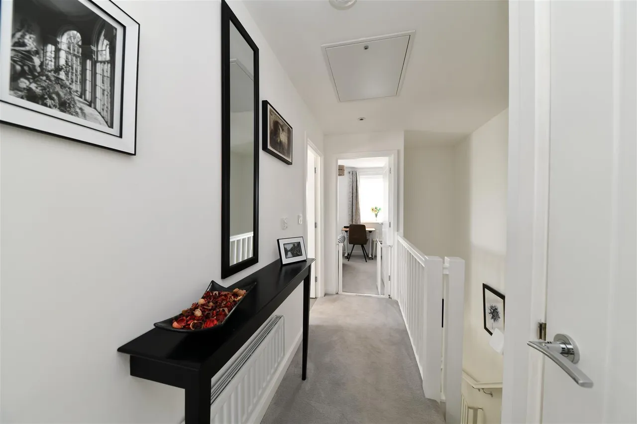 Dunnock Close, Knebworth, Herts, SG3 6FR, photo 15