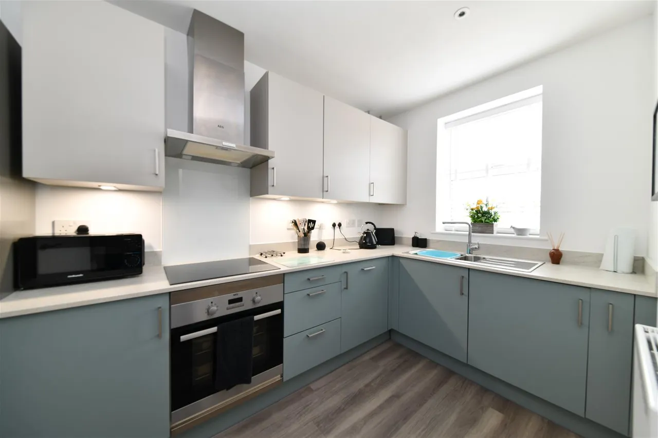 Dunnock Close, Knebworth, Herts, SG3 6FR, photo 4