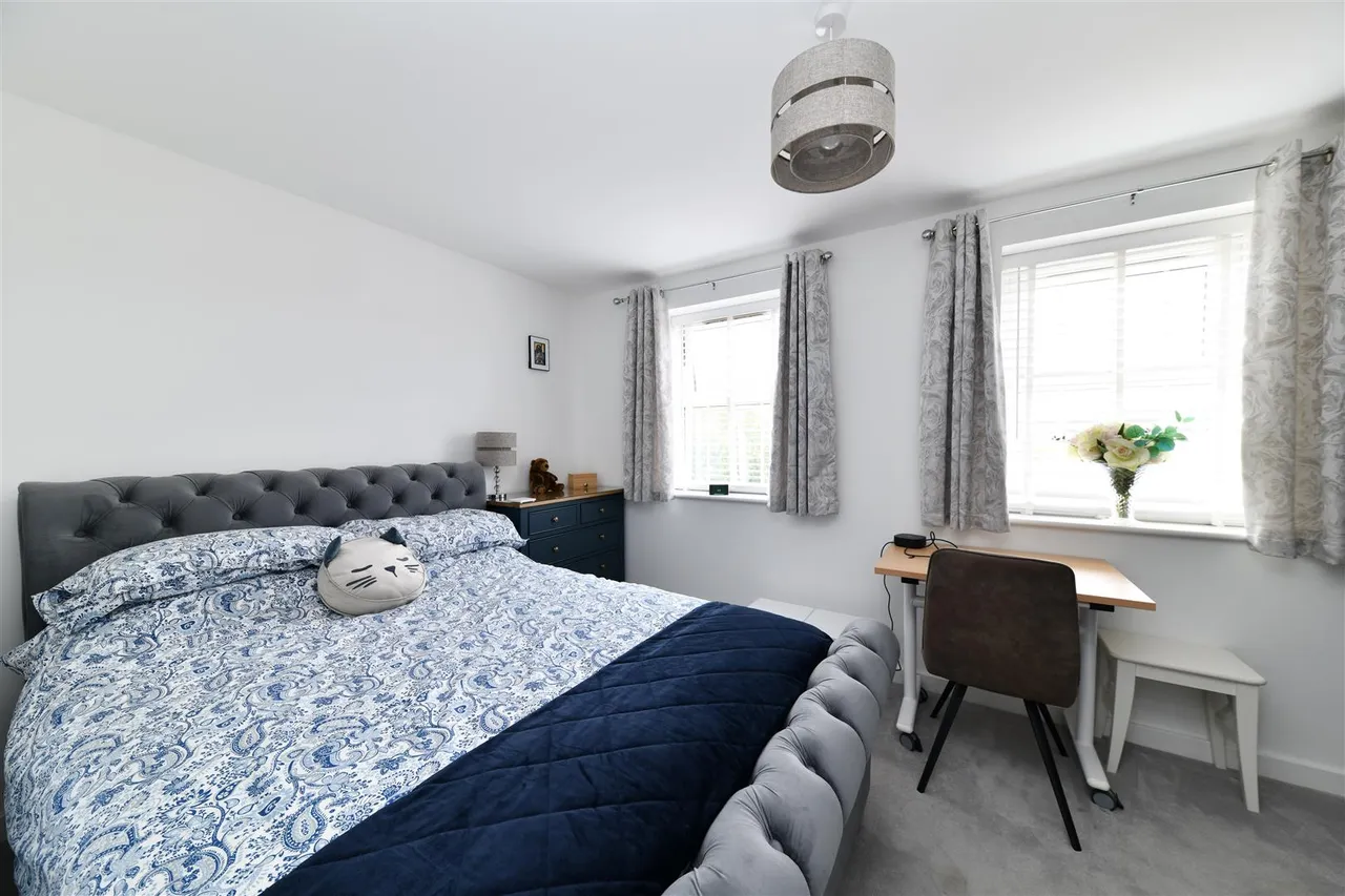 Dunnock Close, Knebworth, Herts, SG3 6FR, photo 7
