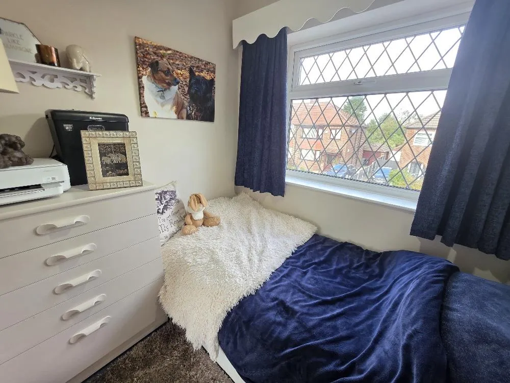 Firvale Avenue, Heald Green, photo 15