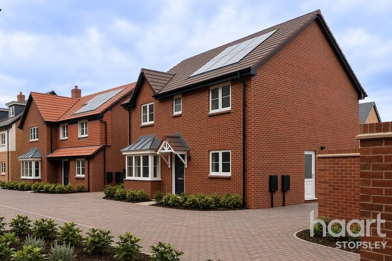4 bed house for sale, Lewin Park, Langford, SG18