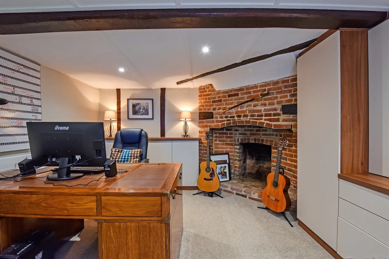 Woodstock Suites Ltd, Charlton, PO18, photo 13