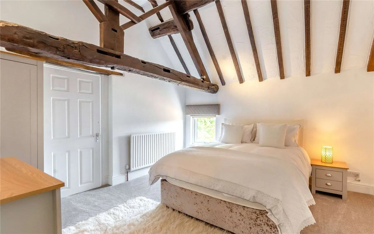 Old Hall Close, Farndon, NG24, photo 11