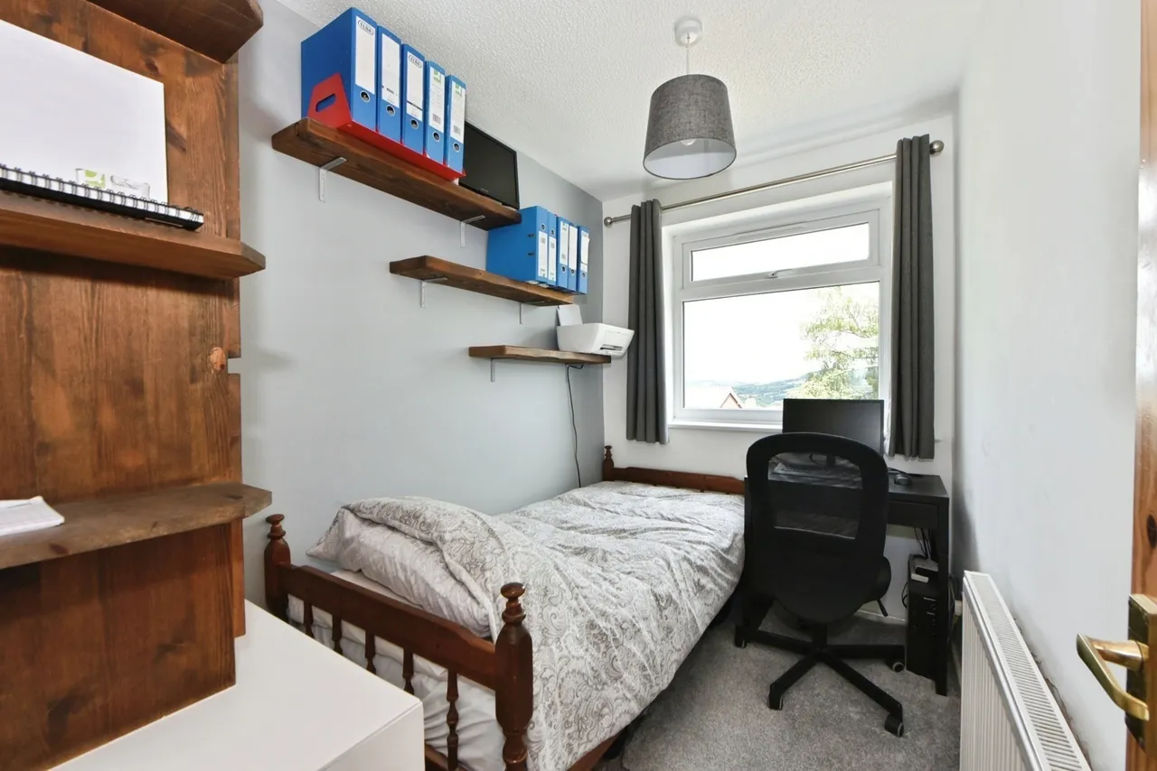 Chantry Road, Disley, Stockport, Cheshire, SK12, photo 12