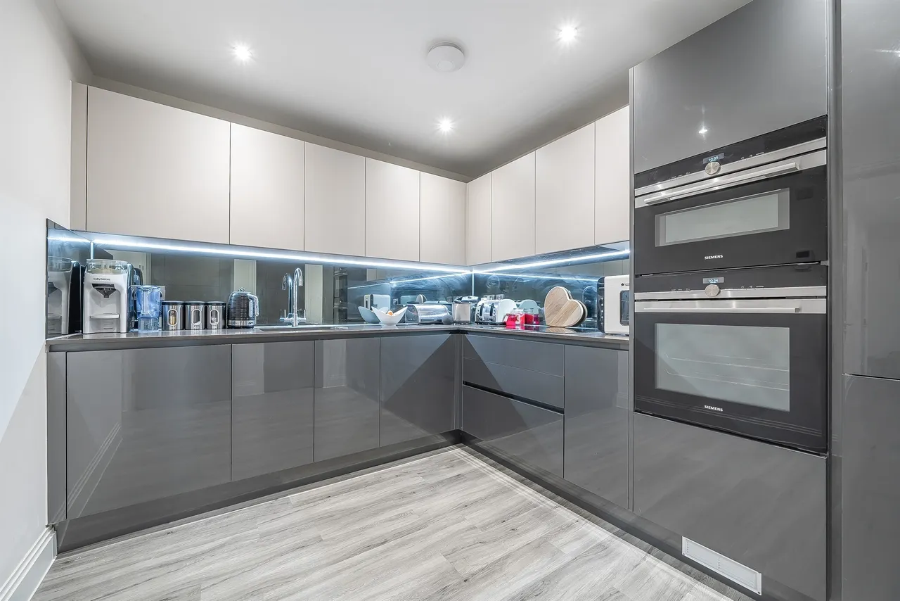 Wellington Road, Enfield, EN1, photo 6