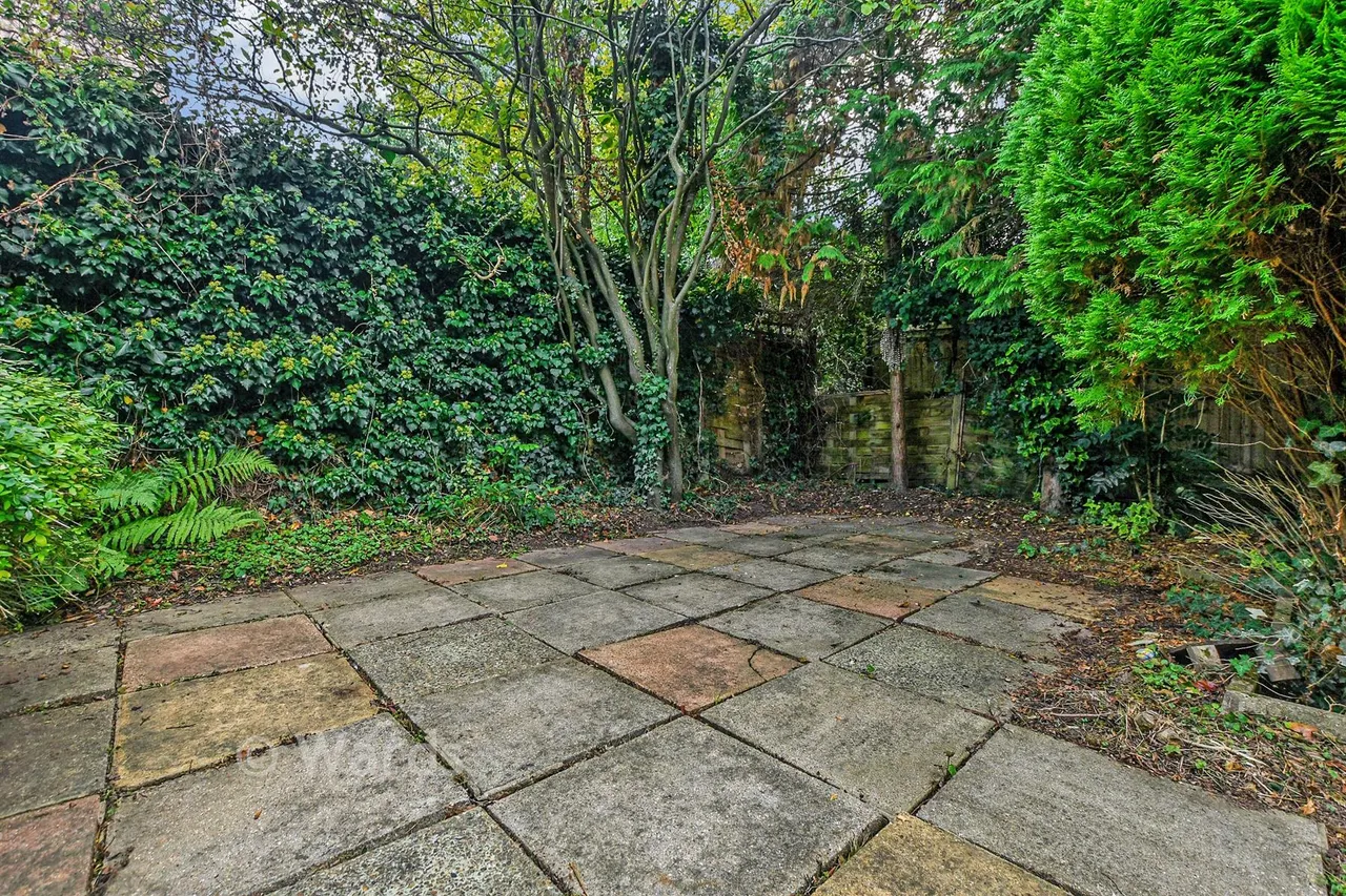 Adams Close, Tenterden, TN30, photo 3