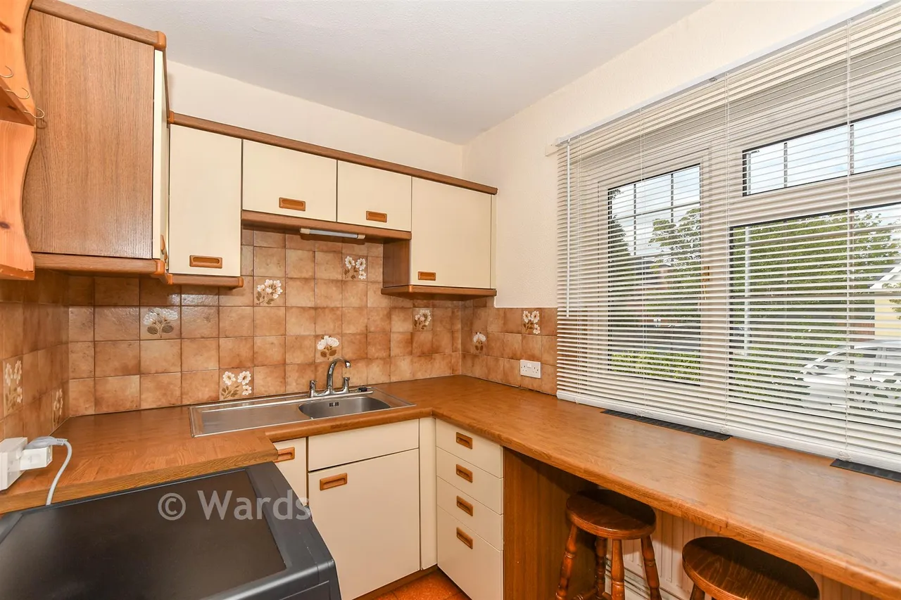 Adams Close, Tenterden, TN30, photo 10