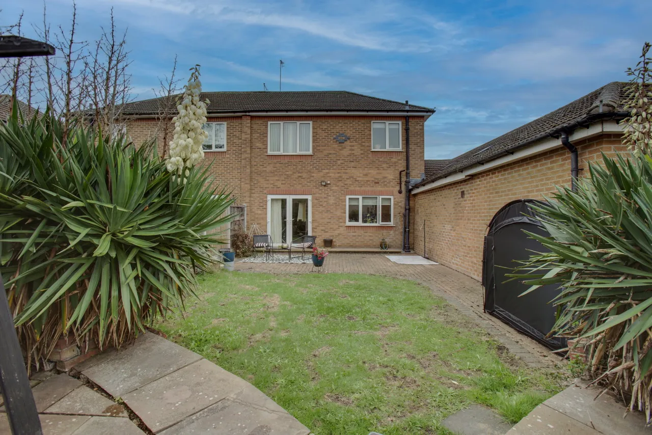 Shelford Close, Radcliffe-on-Trent, NG12, photo 18
