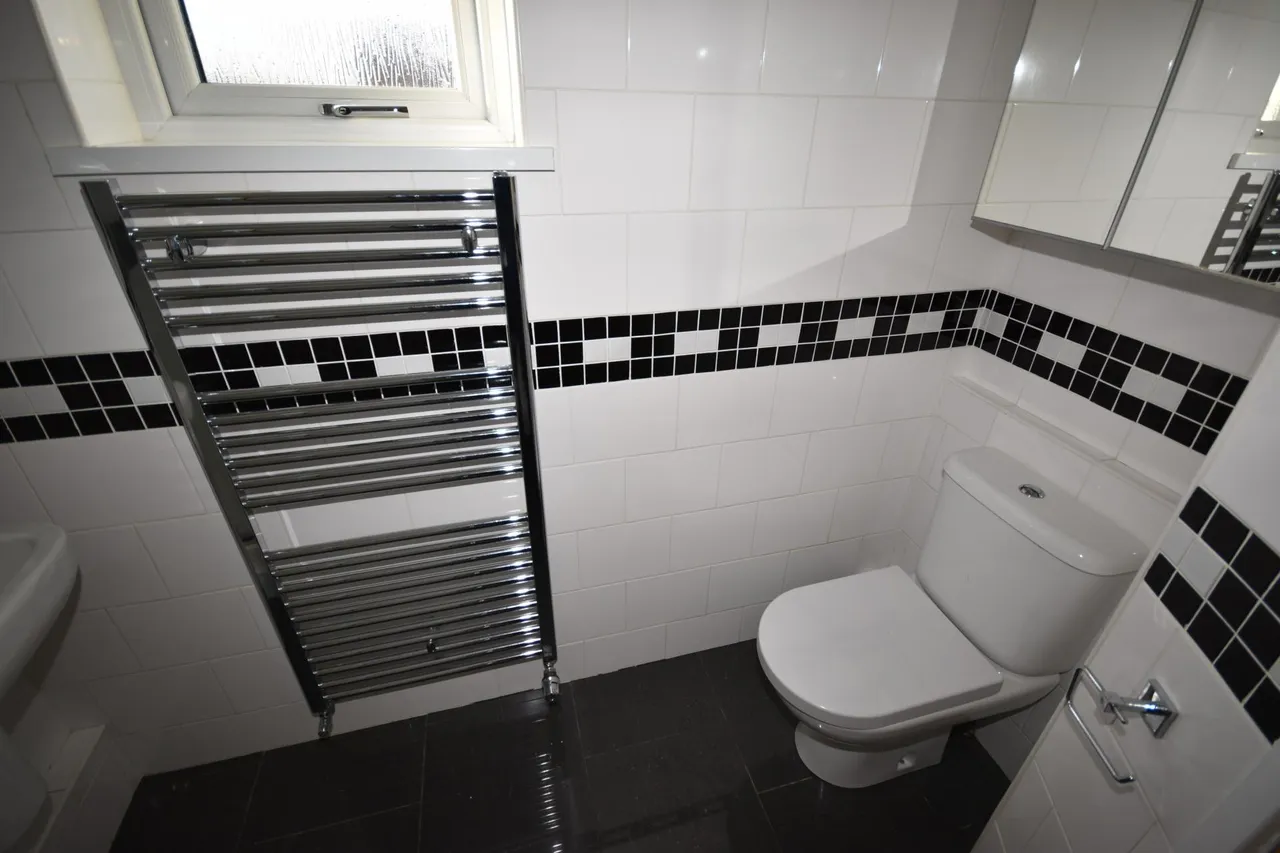West Drive, Tattershall, LN4, photo 11