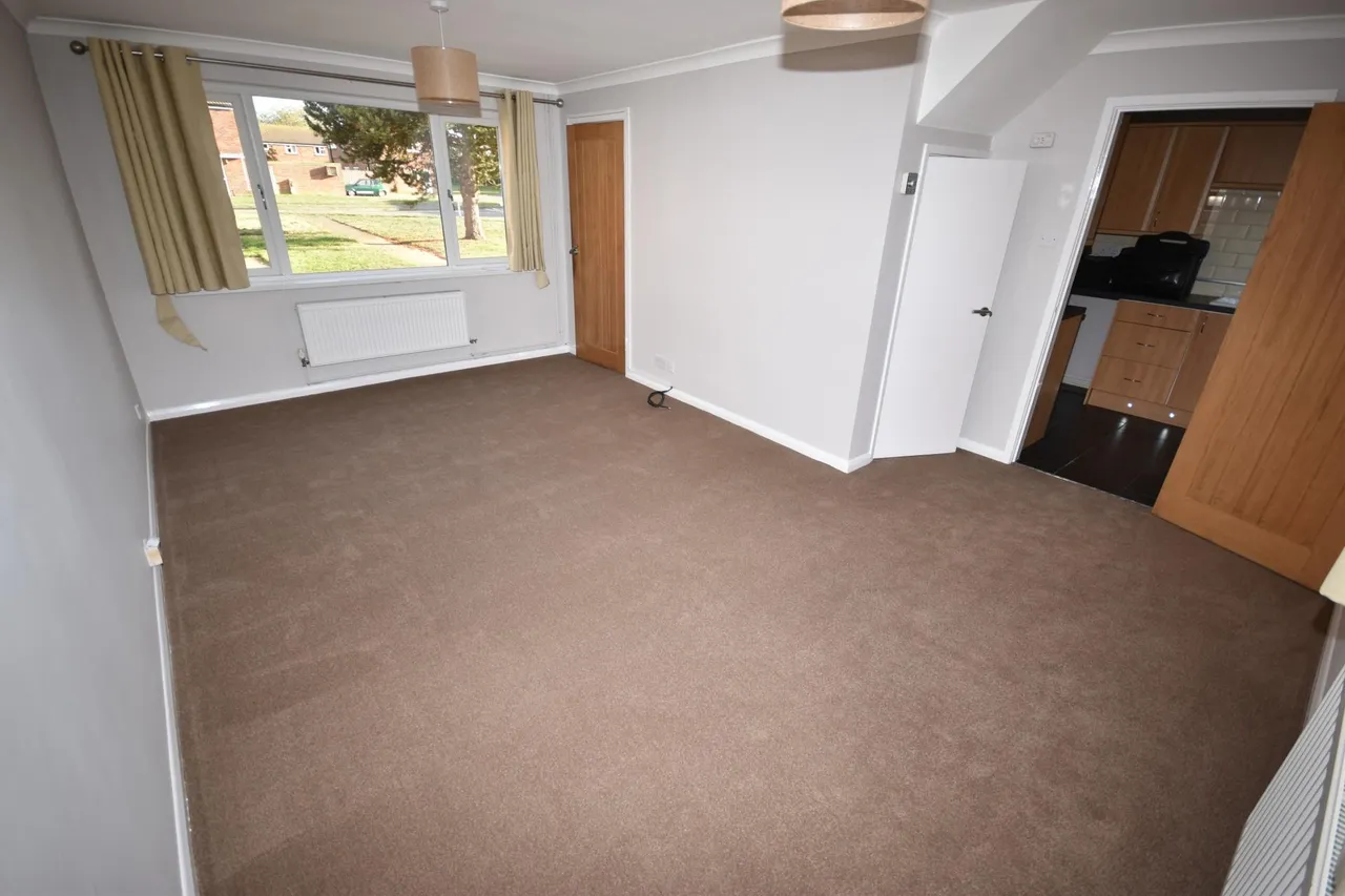 West Drive, Tattershall, LN4, photo 3