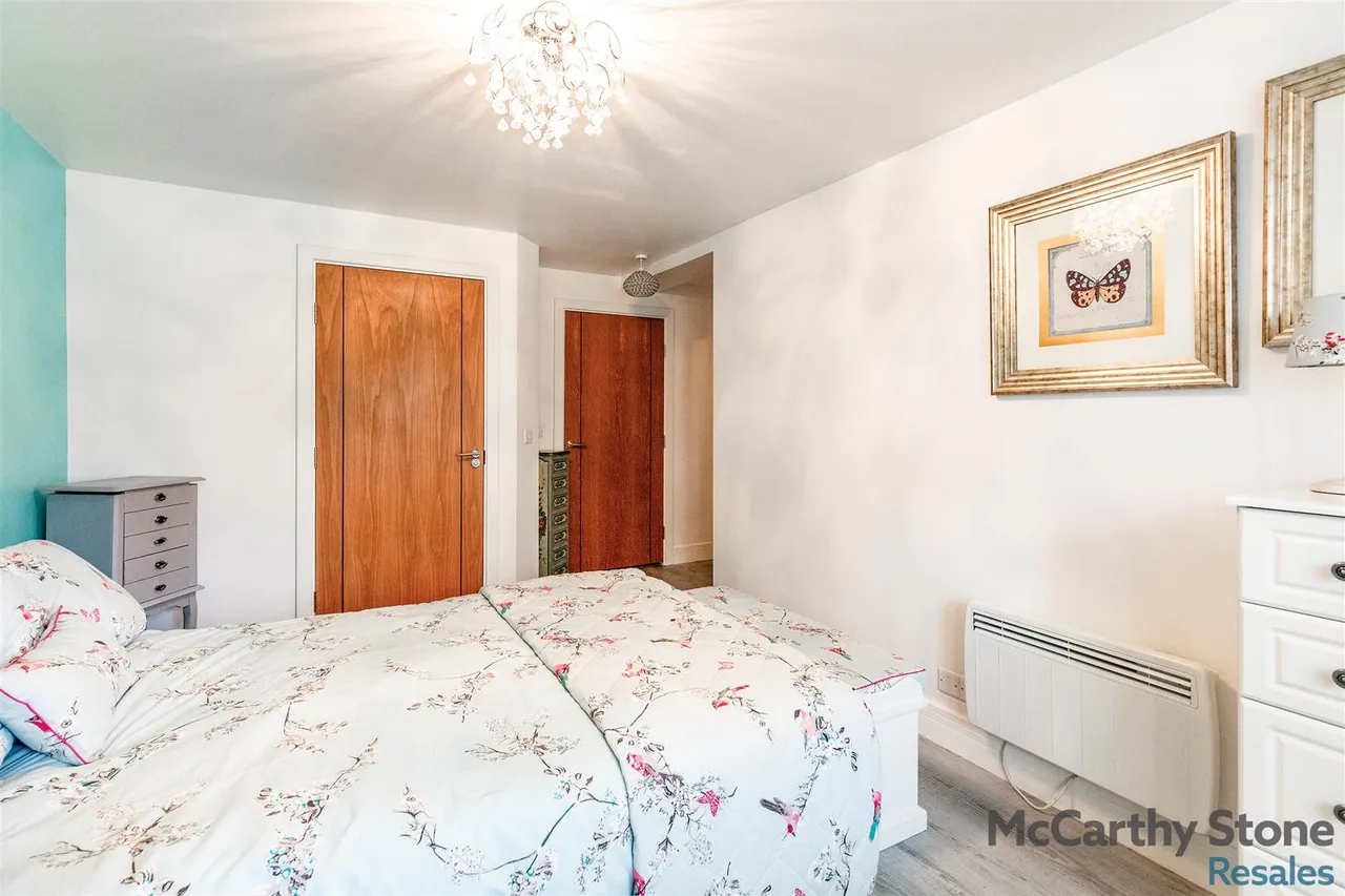 Tresham Close, Kettering, NN15, photo 10
