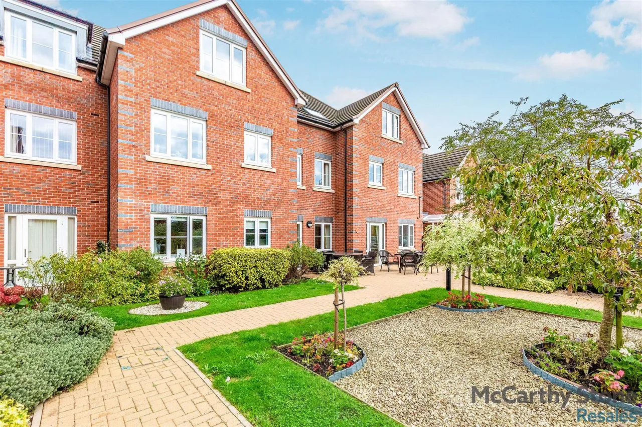 Tresham Close, Kettering, NN15, photo 17