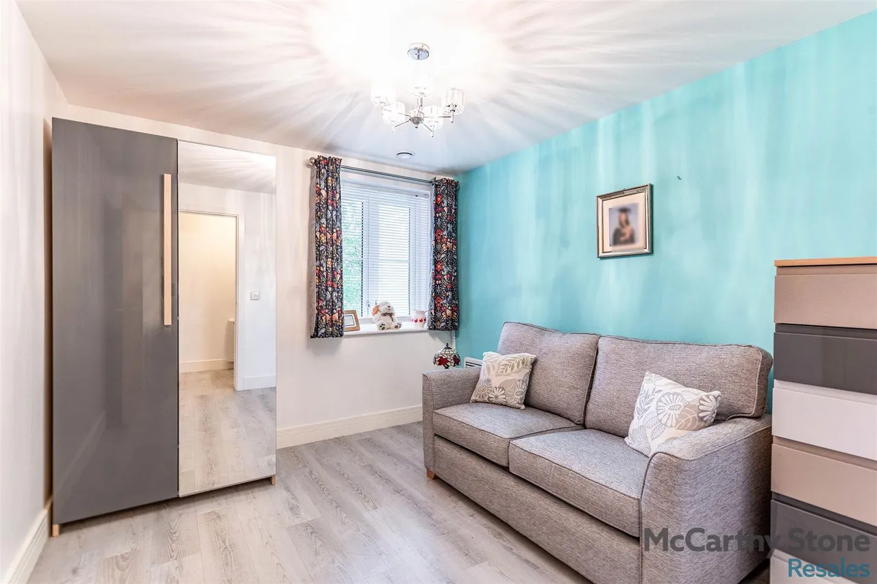 Tresham Close, Kettering, NN15, photo 12