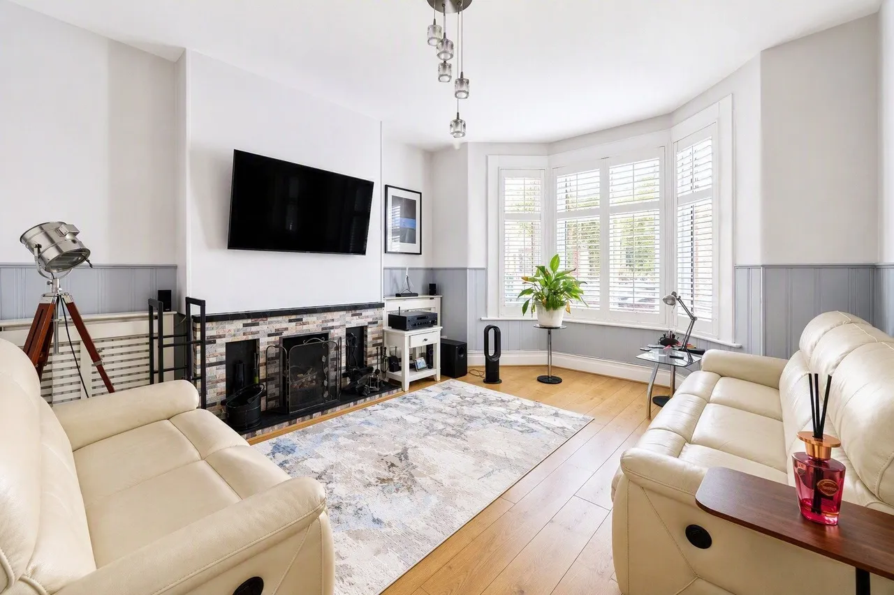 Crofton Road, Plaistow, London, E13, photo 2