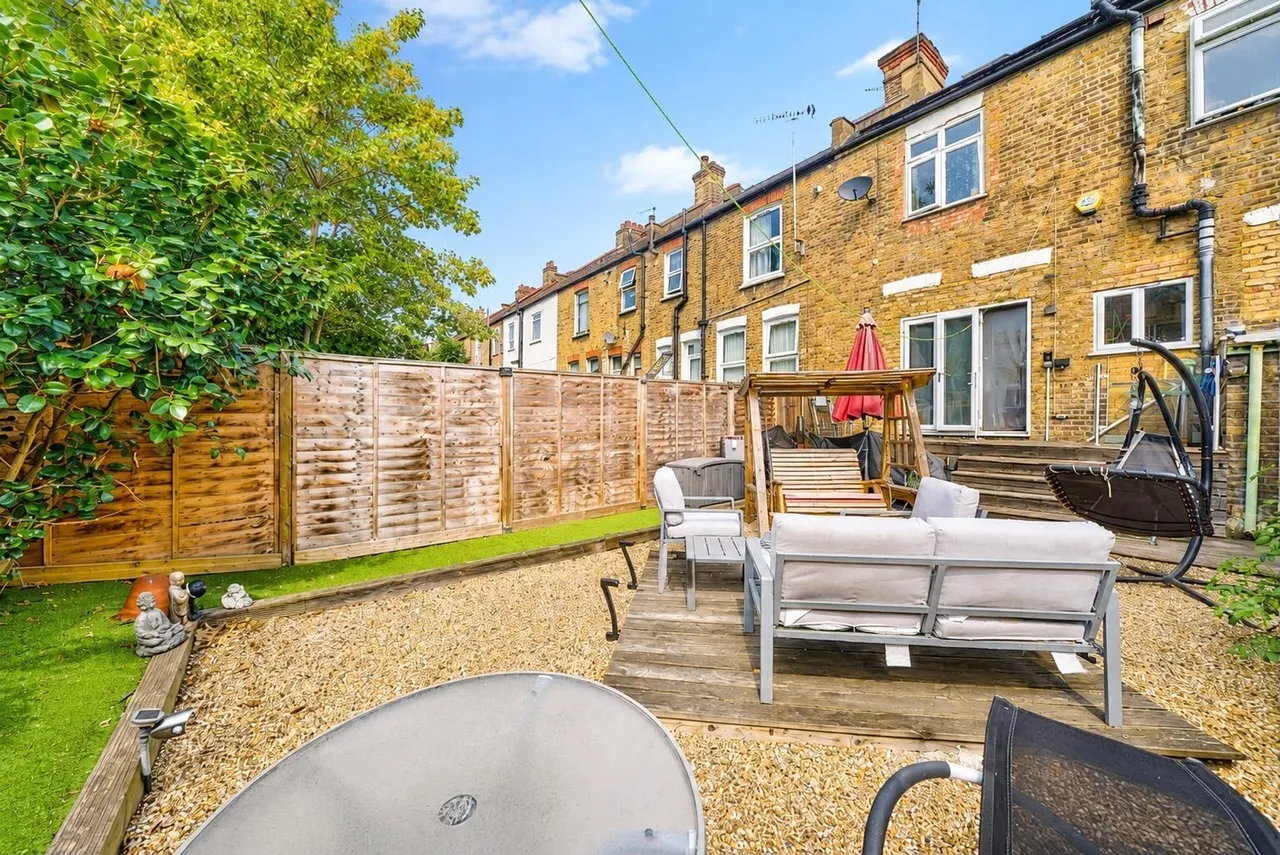 Crofton Road, Plaistow, London, E13, photo 5