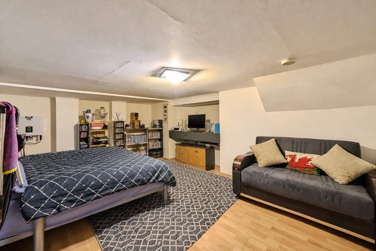 Crofton Road, Plaistow, London, E13, photo 14