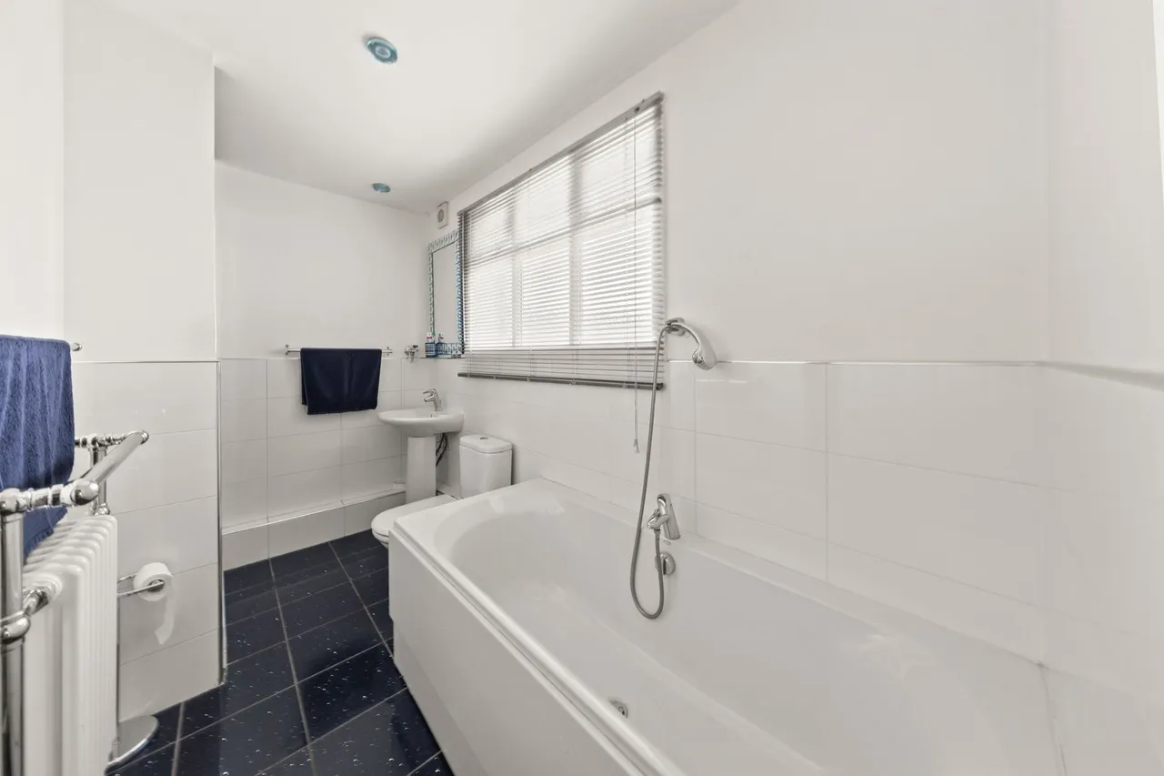 Delphfields Road, Appleton, Warrington, Warrington, WA4 5AH, photo 14