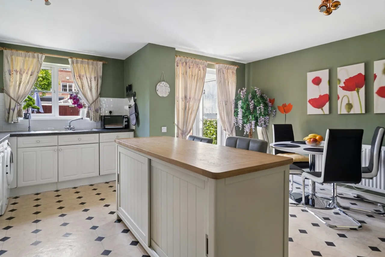 Princes Gate, High Wycombe, HP13, photo 5