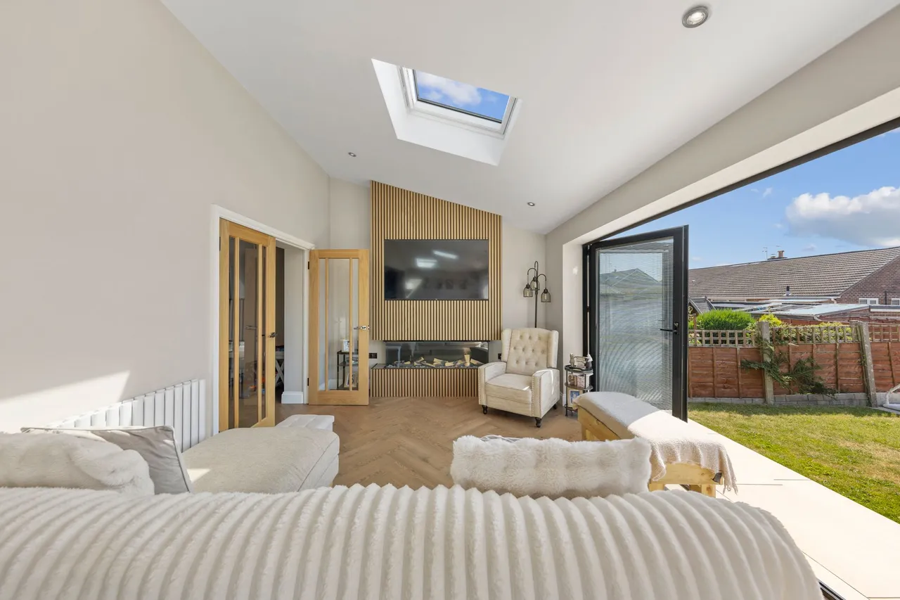 Maple Road, Winwick, Warrington, Warrington, WA2 8NH, photo 3