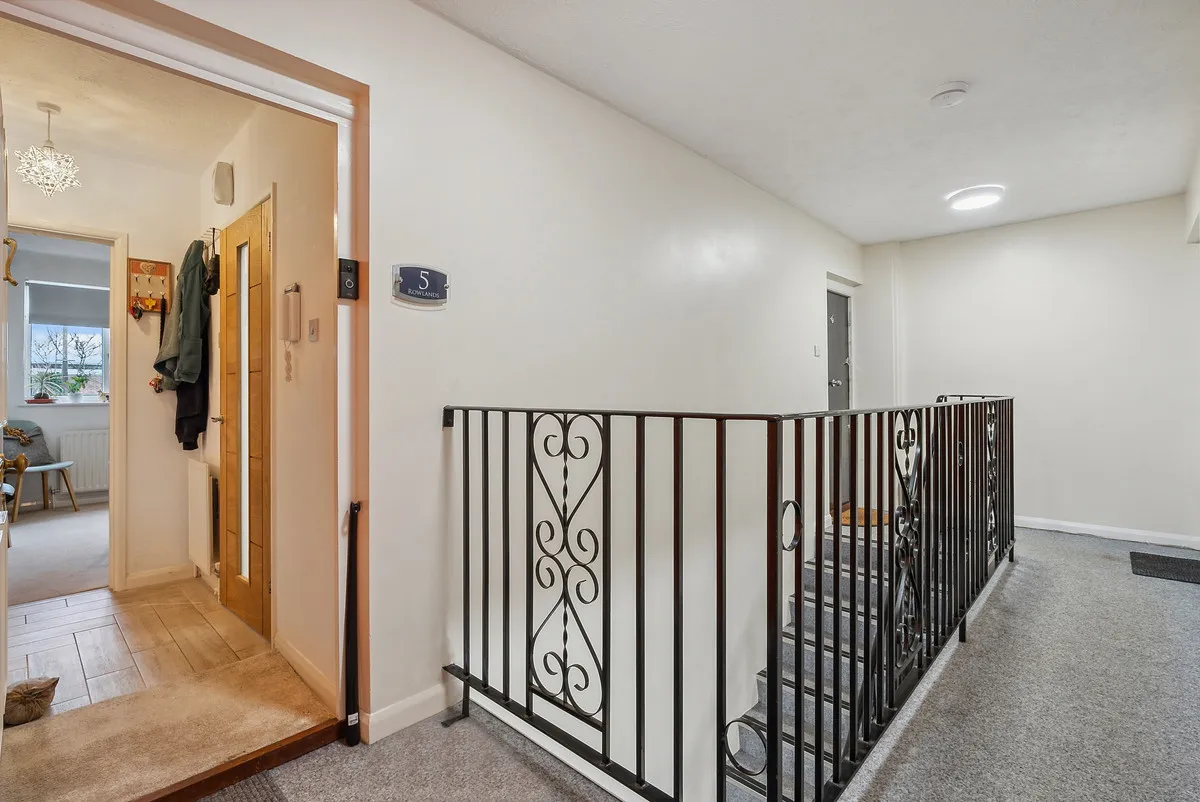 Shepperton, TW17, photo 18