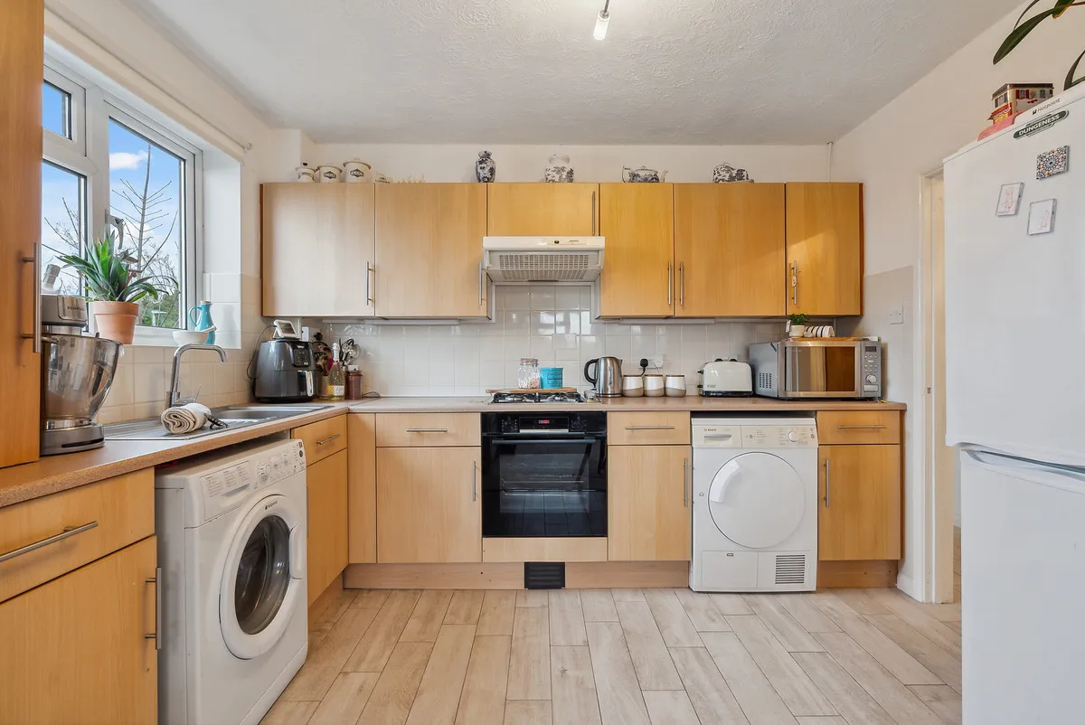 Shepperton, TW17, photo 14