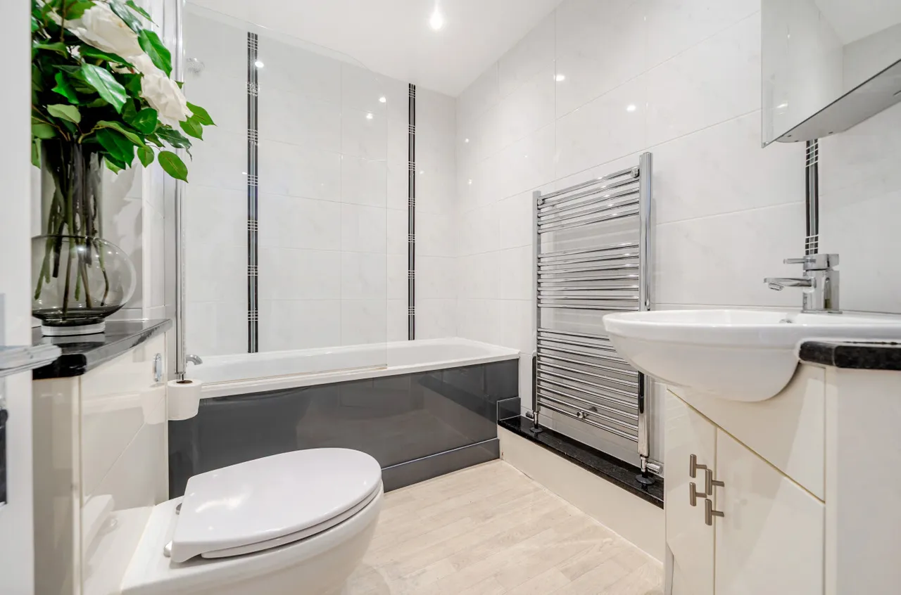 Victory Mews, The Strand, BN2, photo 10