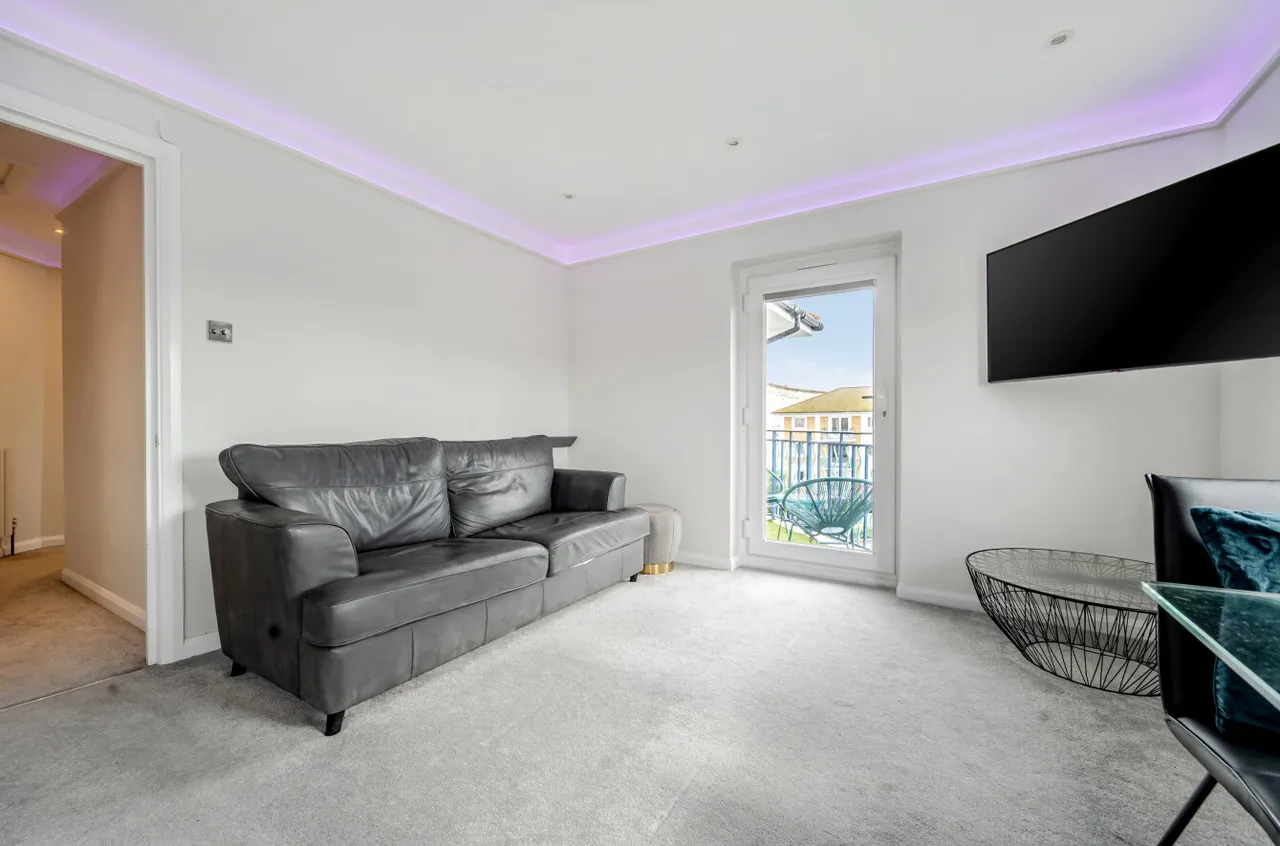 Victory Mews, The Strand, BN2, photo 6