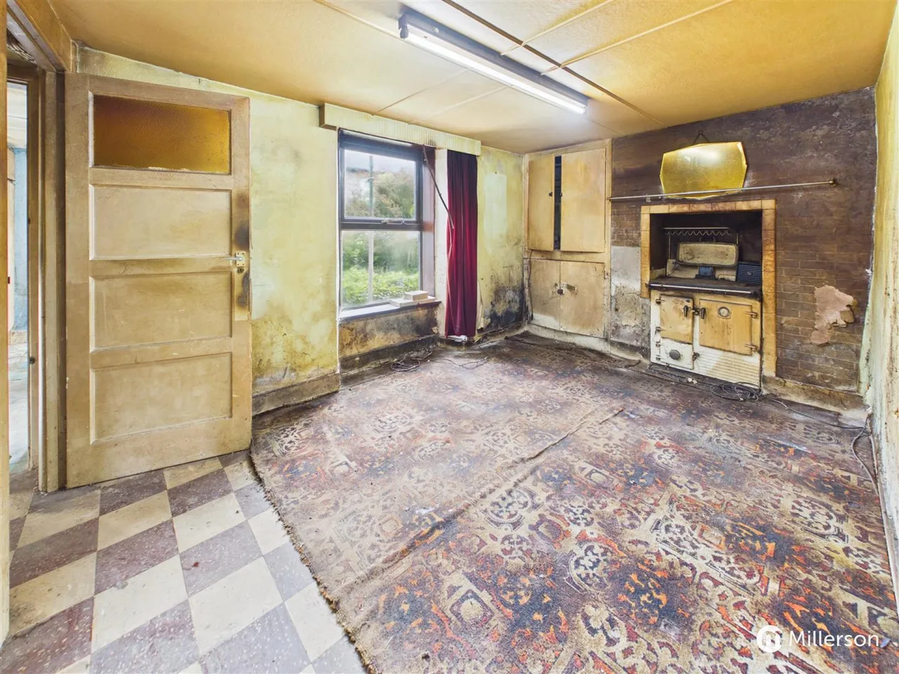 Carnarthen Moor, Carn Brea, TR15, photo 5