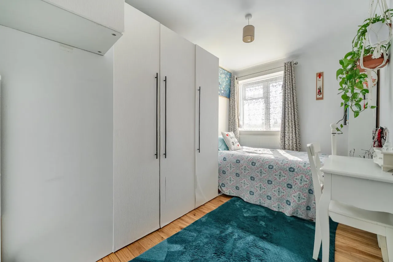 Ravensbourne Park Crescent, Catford, SE6, photo 9