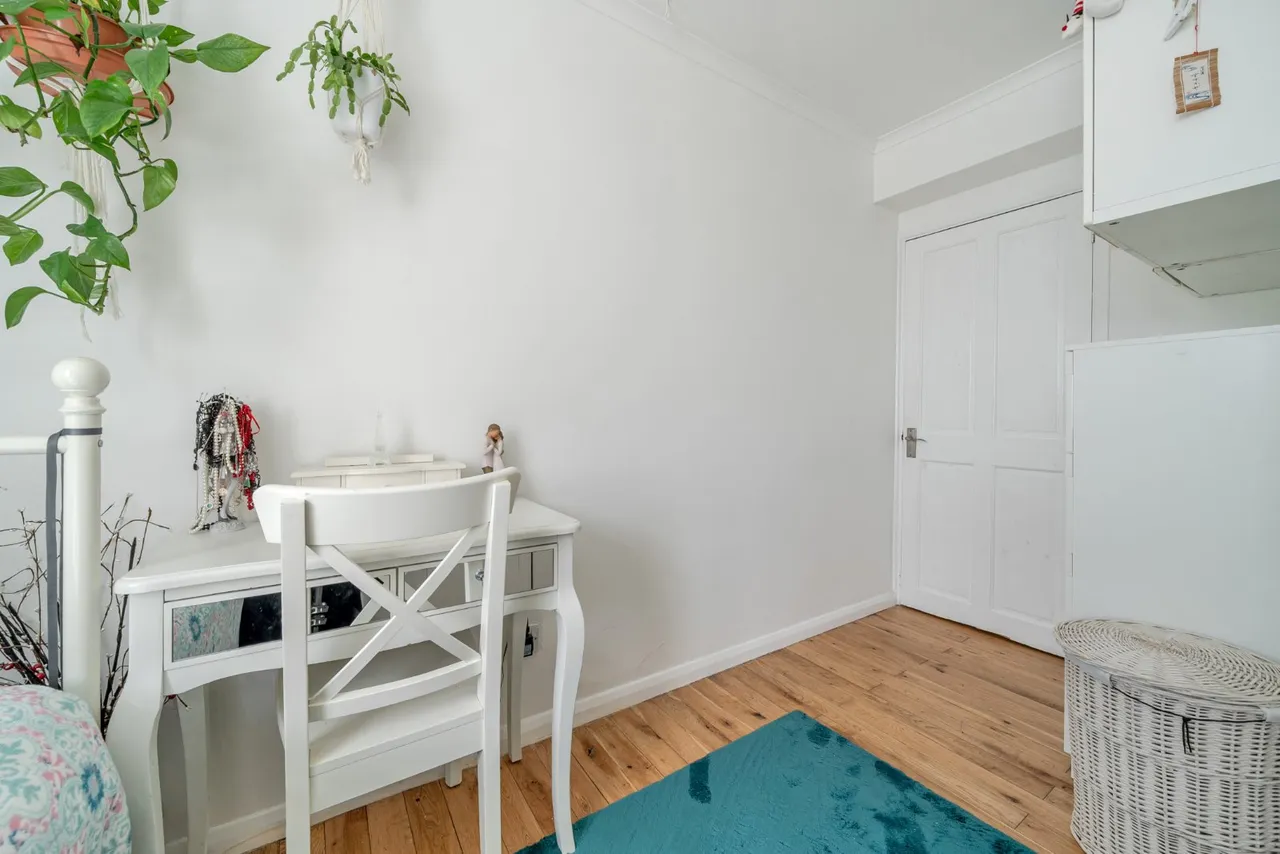 Ravensbourne Park Crescent, Catford, SE6, photo 10