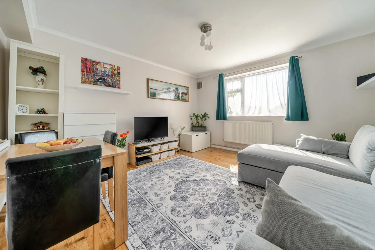 Ravensbourne Park Crescent, Catford, SE6, photo 11