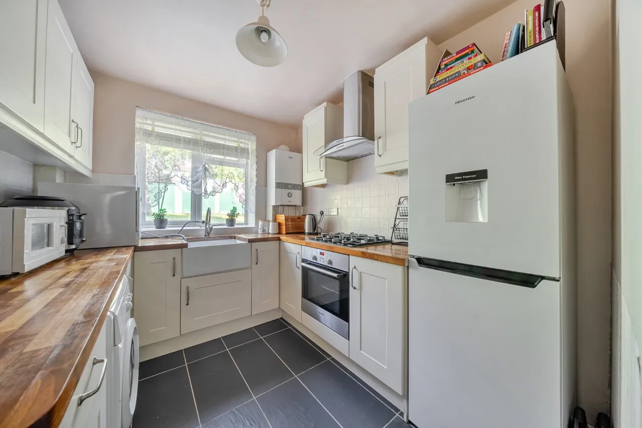 Ravensbourne Park Crescent, Catford, SE6, photo 16