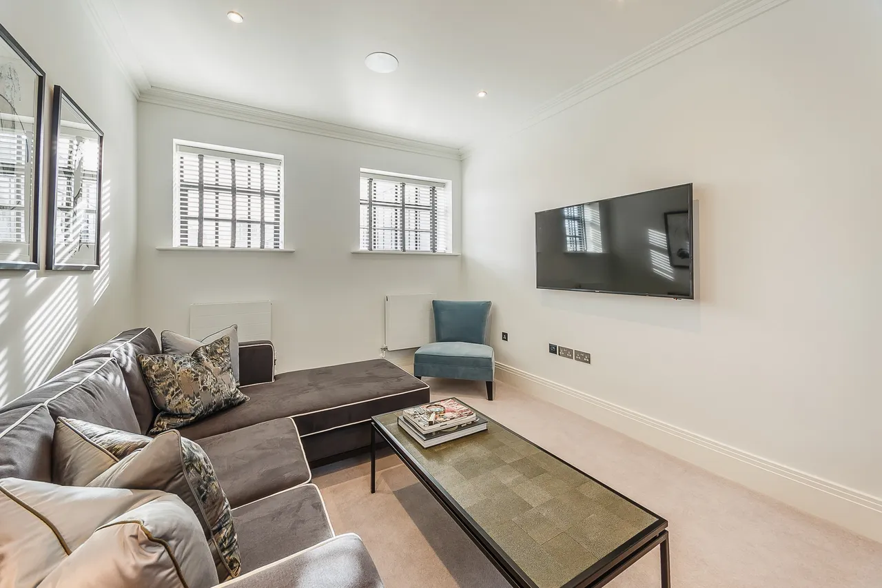 Rainville Rd, London, W6, photo 18