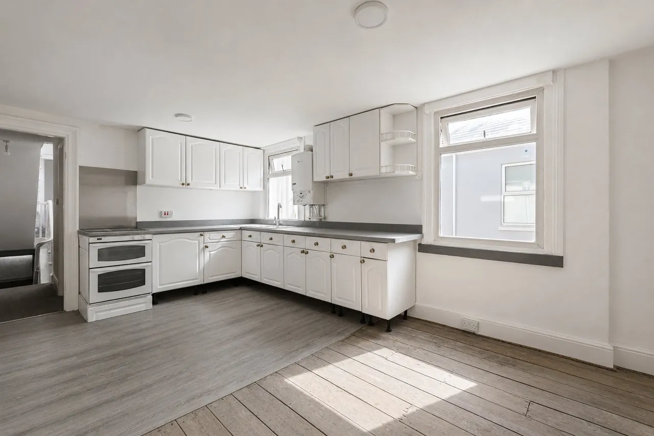 Hill Park Crescent, Plymouth, PL4, photo 4