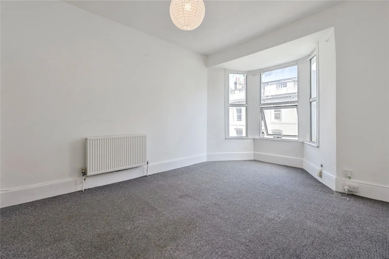 Hill Park Crescent, Plymouth, PL4, photo 3