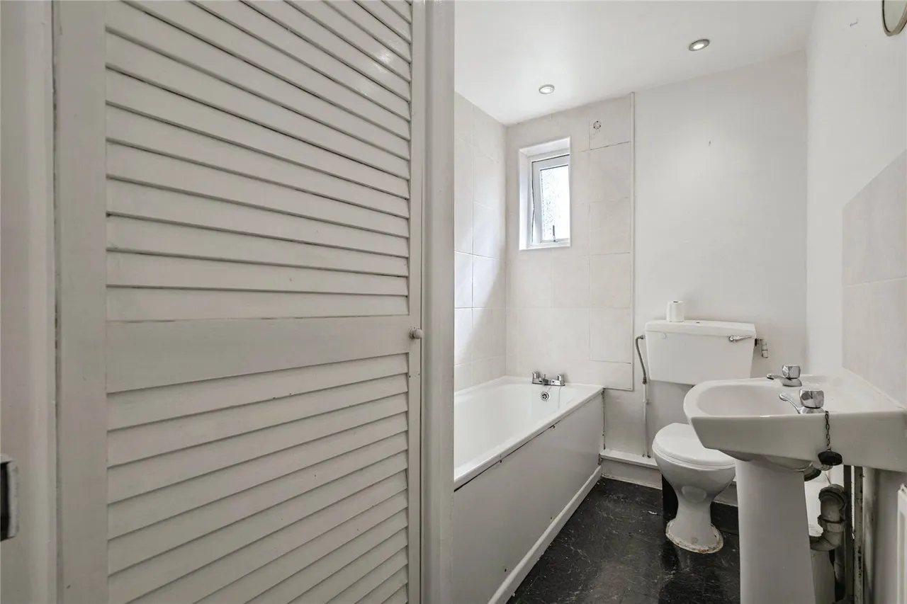 Hill Park Crescent, Plymouth, PL4, photo 13