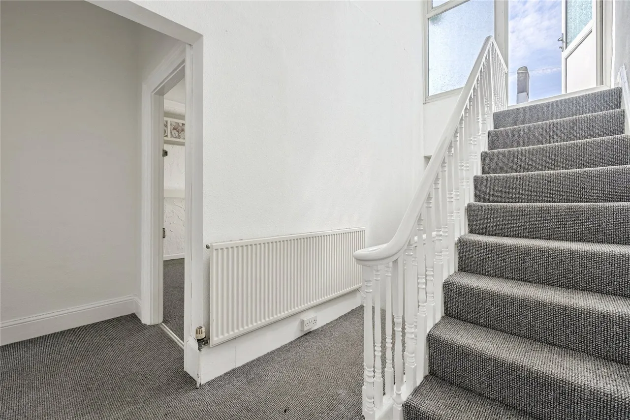 Hill Park Crescent, Plymouth, PL4, photo 10