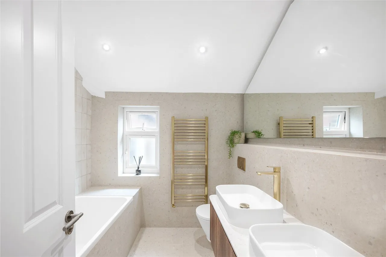 Thorncliffe Road, London, SW2, photo 8