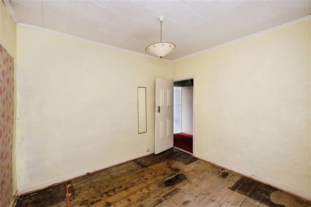 Graig Road, Swansea, SA6, photo 3