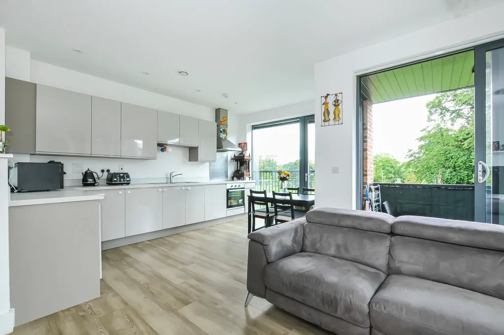 Tangmere Crescent, Uxbridge, photo 19