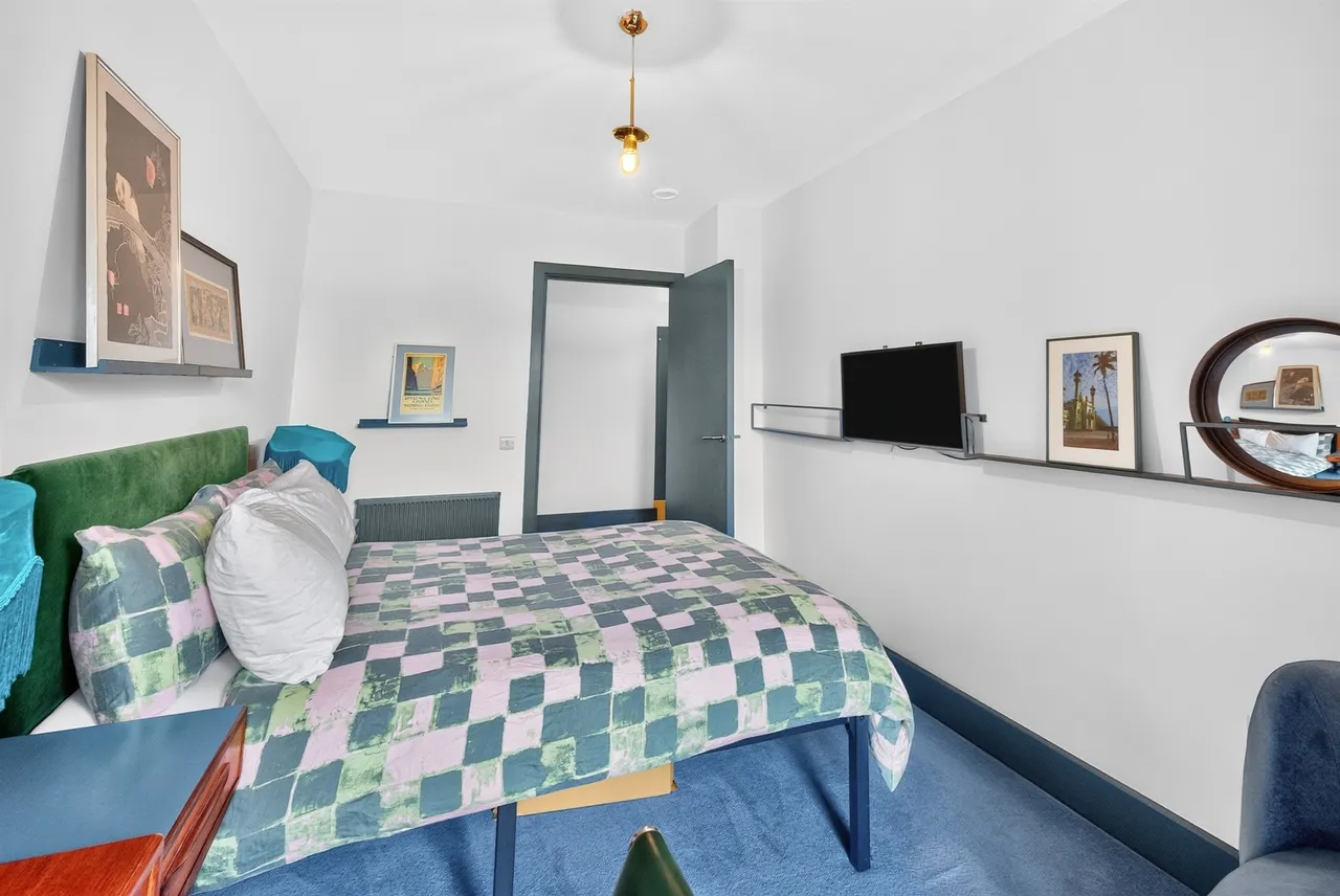 Coopers Road, London, SE1, photo 11
