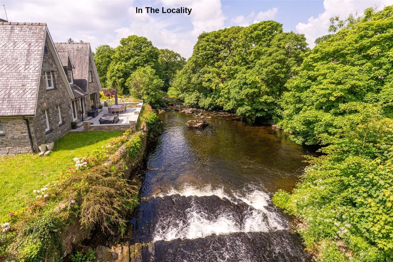 Llanystumdwy, Criccieth, LL52, photo 30