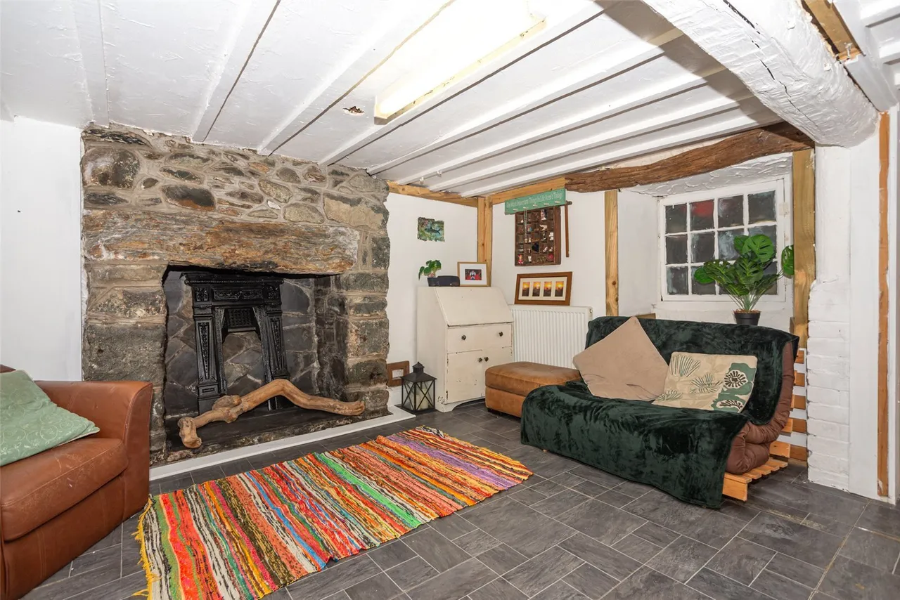 Llanystumdwy, Criccieth, LL52, photo 6