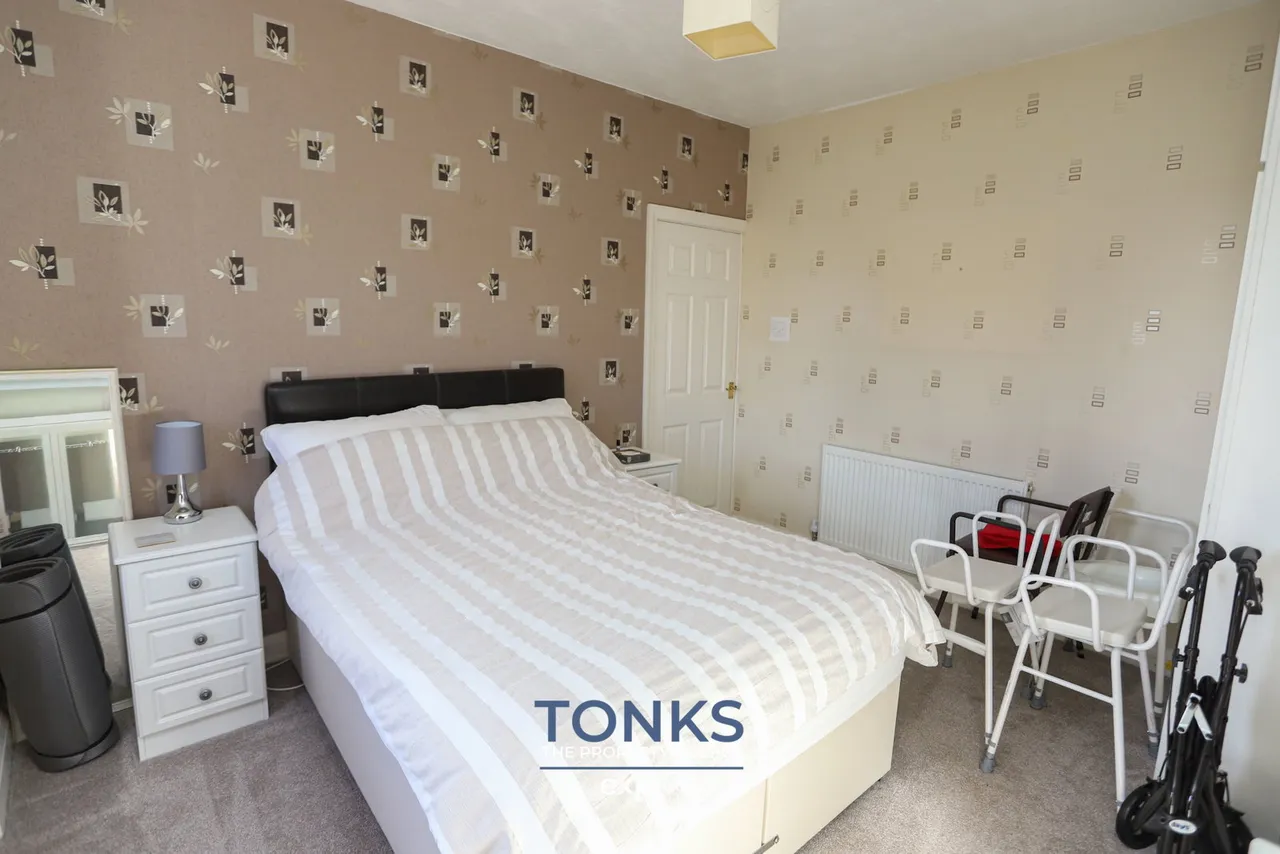 Worlds End Avenue, Quinton, B32, photo 14