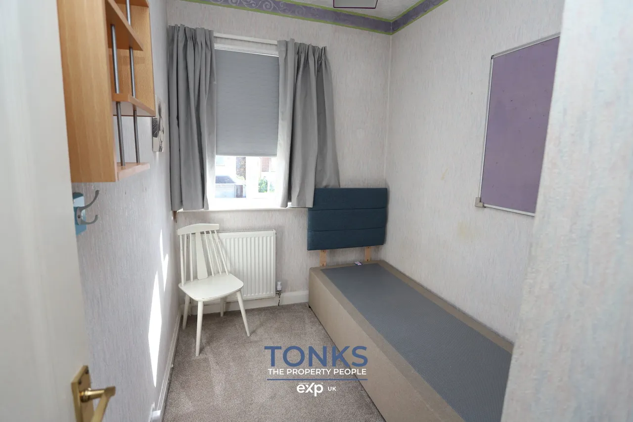 Worlds End Avenue, Quinton, B32, photo 15