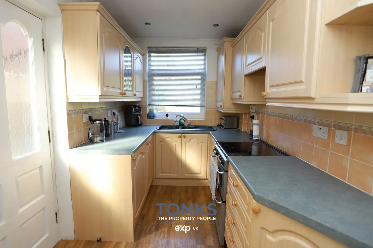 Worlds End Avenue, Quinton, B32, photo 7