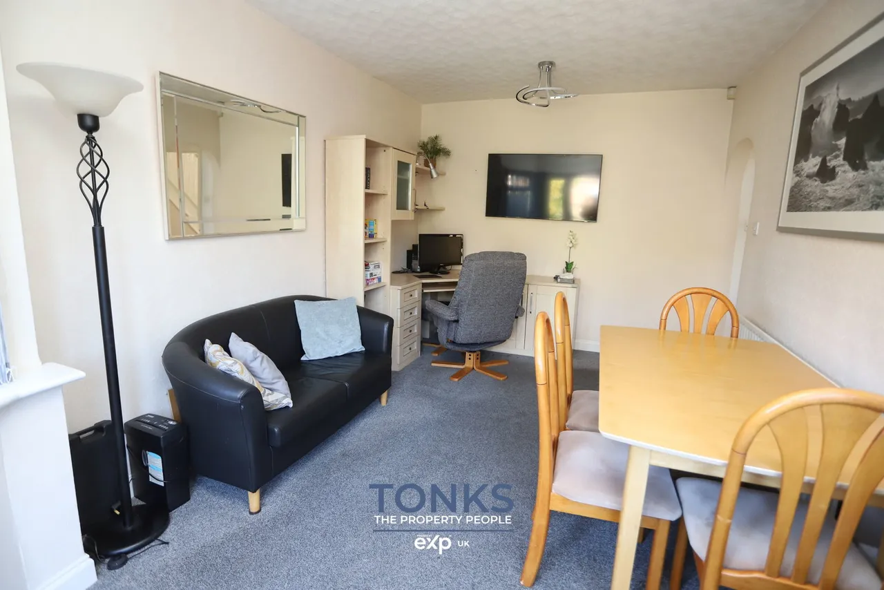 Worlds End Avenue, Quinton, B32, photo 6