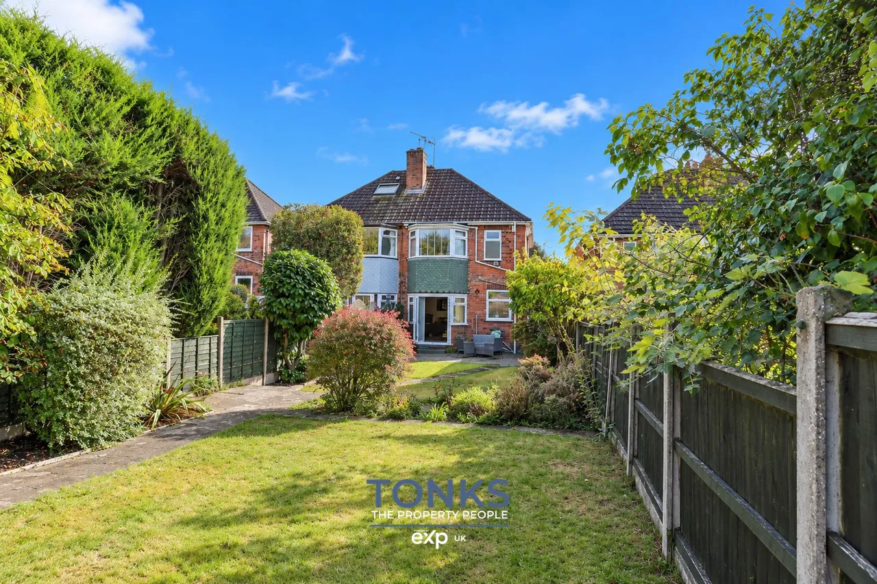 Worlds End Avenue, Quinton, B32, photo 19