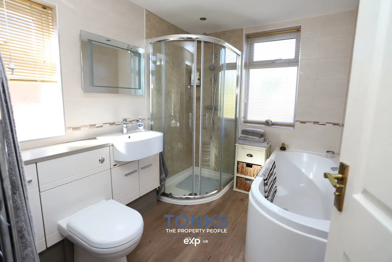 Worlds End Avenue, Quinton, B32, photo 16